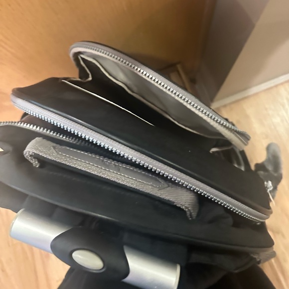 Kipling - Picture 2 of 5